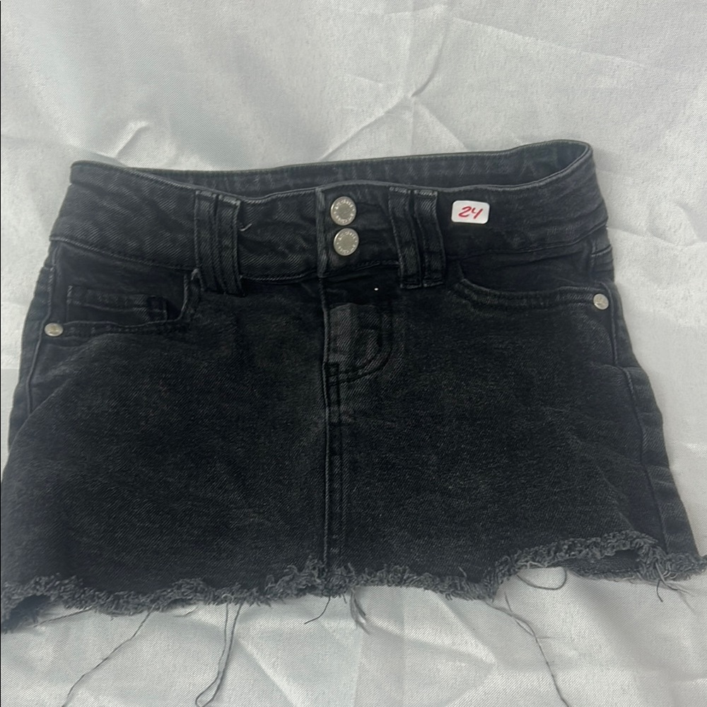 Art Class Charcoal Denim Detail